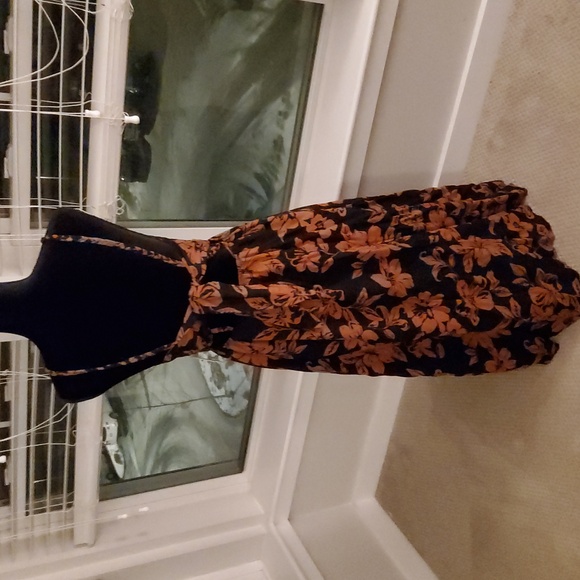 Free People The Perfect Square Neck Sleeveless Floral Midi Sundress - Picture 5 of 16